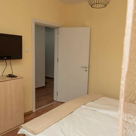 Momento Apartment Kyustendil Exterior photo