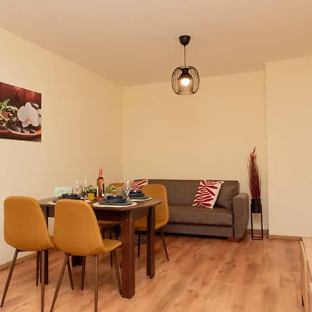Momento Apartment Kyustendil Exterior photo